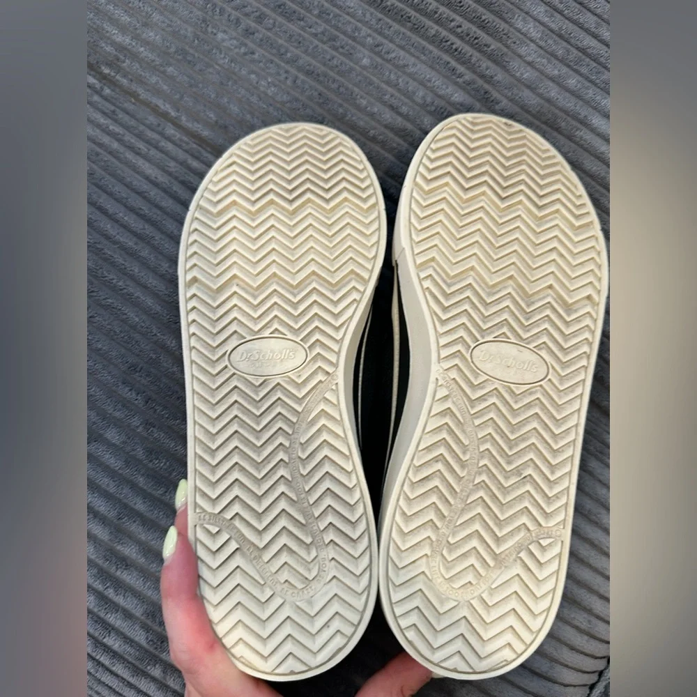 Dr. Scholls Happiness Slip On Sneaker - Black Synth - Size 9.5 - Picture 10 of 11